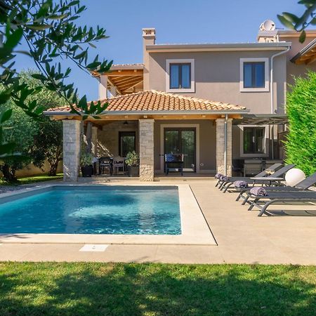 Villa Flora Vabriga Tar-Vabriga ภายนอก รูปภาพ