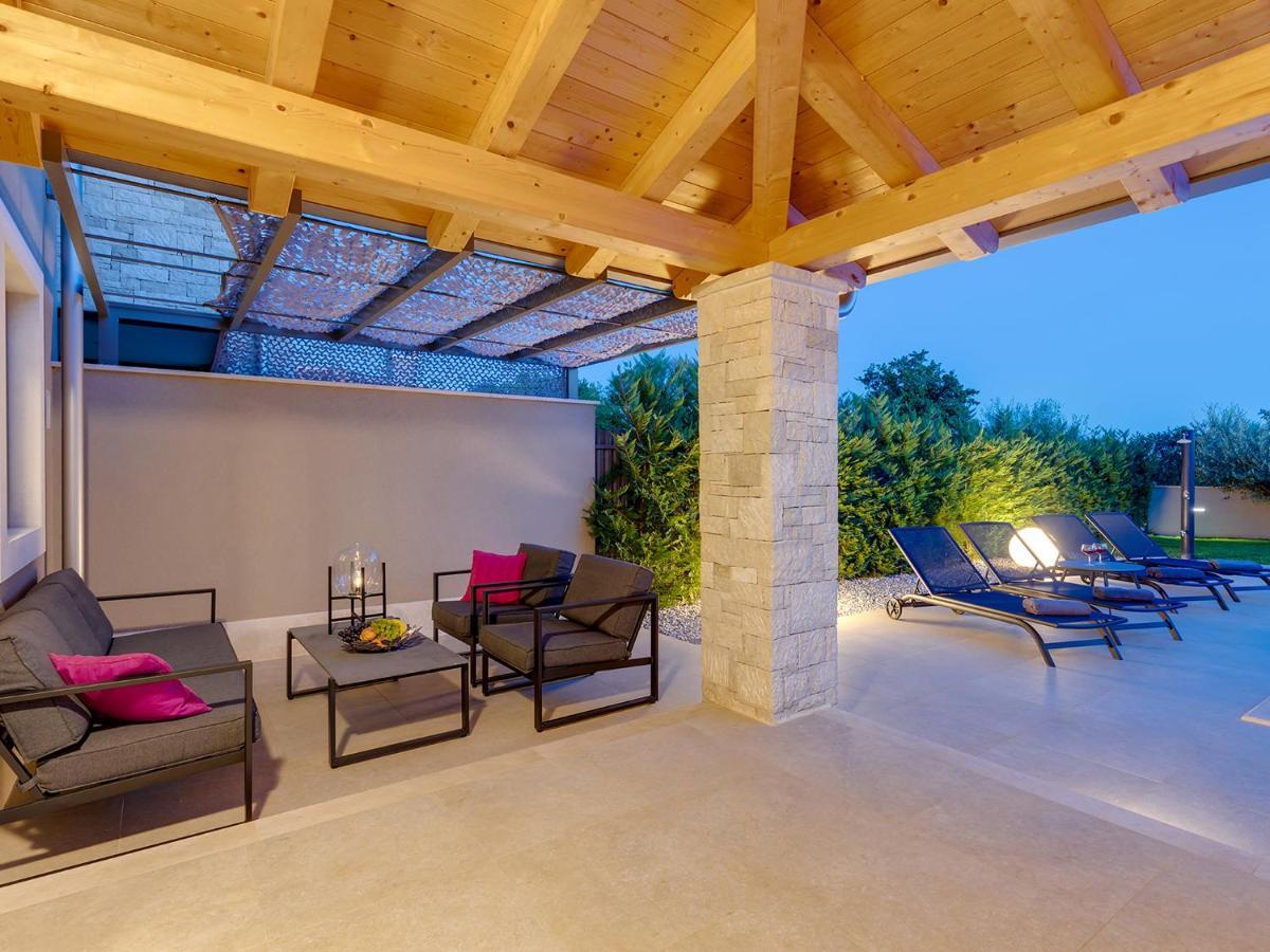 Villa Flora Vabriga Tar-Vabriga ภายนอก รูปภาพ