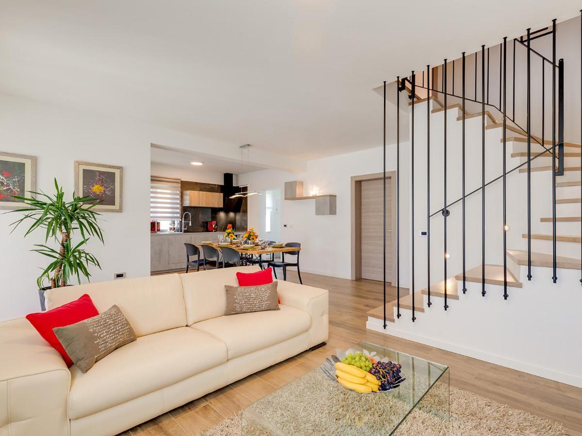 Villa Flora Vabriga Tar-Vabriga ภายนอก รูปภาพ