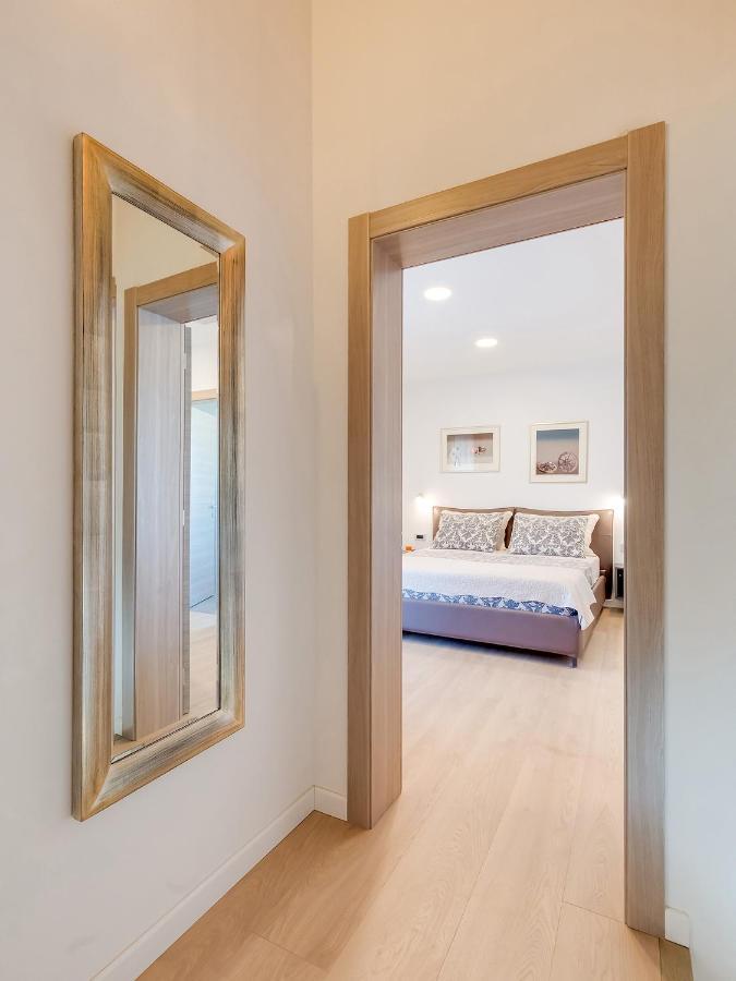 Villa Flora Vabriga Tar-Vabriga ภายนอก รูปภาพ