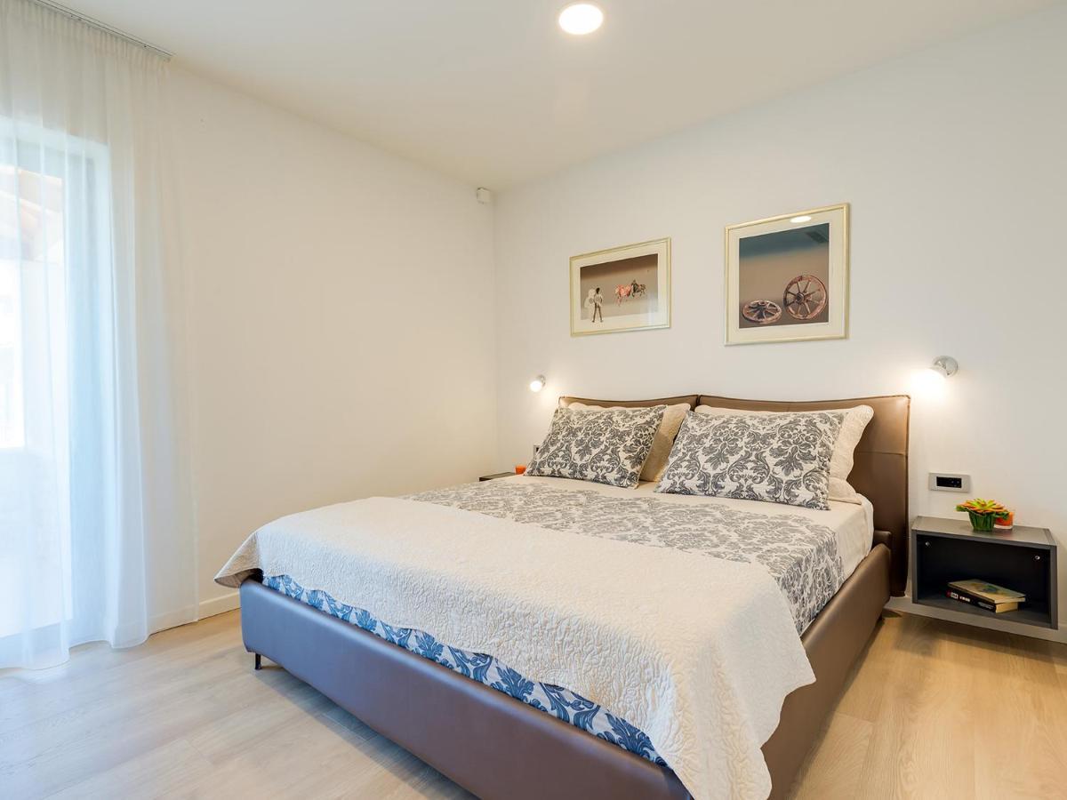 Villa Flora Vabriga Tar-Vabriga ภายนอก รูปภาพ